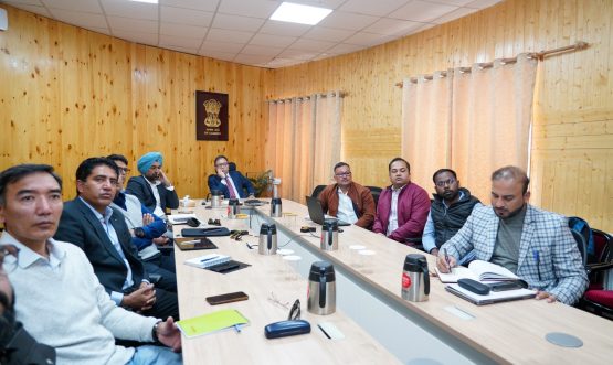 Chief Secretary Ashish Kundra chairs meeting on Citizen-Centric Urban Mobility Audit in Ladakh.