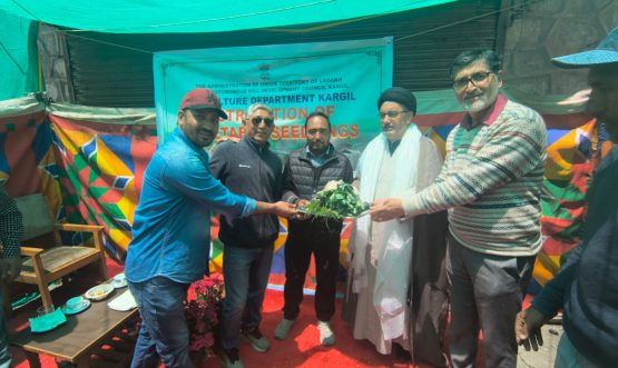 EC Agriculture, Aga Syed Mujtaba Launches Distribution of 10 Lakh Vegetable Seedlings in Kargil.