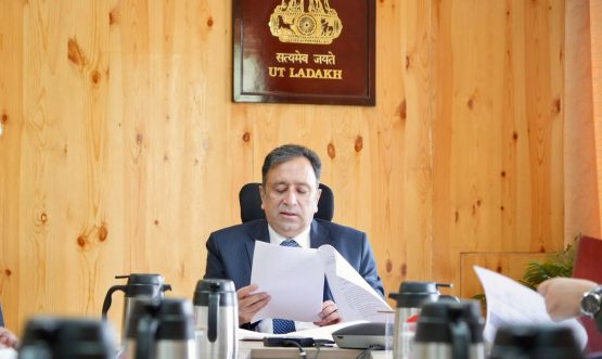 Chief Secretary reviews Compliance with Supreme Court Directions on National Highway Safety.