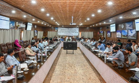 MP Haneefa Jan Chairs District Development Coordination and Monitoring Committee (DISHA) Meeting 2026–27.