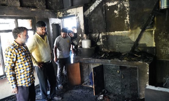 Executive Councillor Altaf Hussain Visits Fire-Affected Middle School Karkitchoo; Assures Necessary Support.