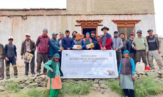 WWF-India Distributes Solar Flashlights to Doxa Families to Strengthen Human–Brown Bear Coexistence in Zanskar.