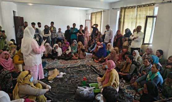 Department of Agriculture Distributes Button Mushroom Units to Farmers and SHGs in Kargil.