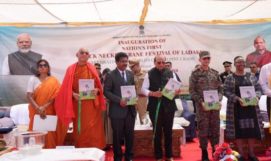 L-G VK Saxena inaugurates nation’s first Black-Necked Crane Festival.