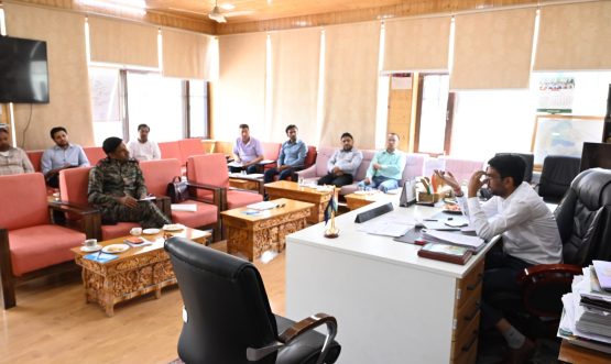 DC Kargil Chairs Meeting to Review TB Mukt Bharat Abhiyan.