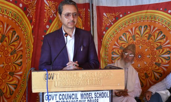 DC Drass Inaugurates Retrofitted Classrooms of Middle School Throngos.