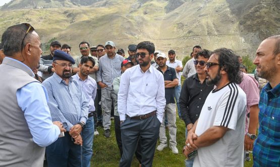 CEC Kargil Reviews Preparations ahead of Suru Valley Festival, Directs Timely Completion of Arrangements.