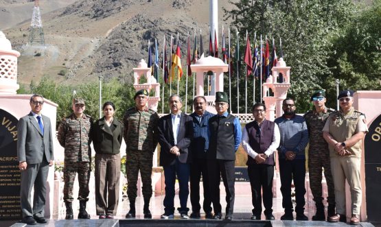 Vice-Chairman NITI Aayog Visits Drass, Pays Tributes to Fallen Heroes at Kargil War Memorial.