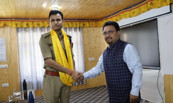 SSP Kargil Nitin Yadav (IPS) and DFO Kargil Ankit Sinha(IFS) visits GDC Drass, Interact with Students on UPSC, Environment and Drug Abuse Awareness.