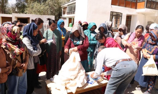 Five-Day Dyeing and Embroidery Training by NIFT Srinagar Commences in Leh.
