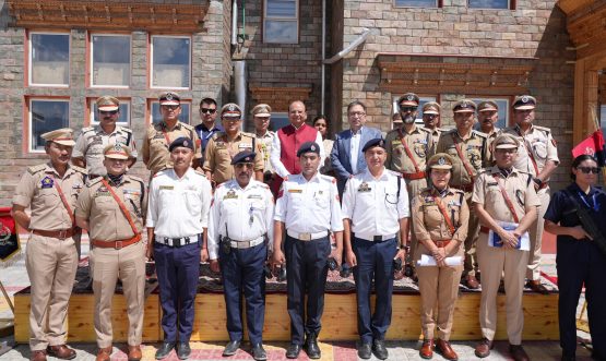 Ladakh Traffic Police adopts new white uniform.