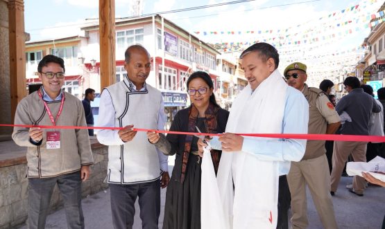 Commissioner Secretary Finance Inaugurates Handicrafts, Handlooms, Local Cuisine & Chang-Khang Exhibition.