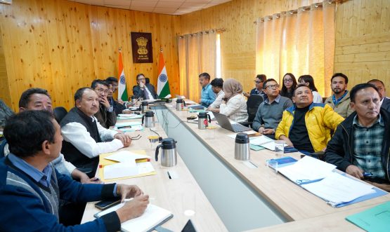 Chief Secretary Reviews One-Time Rationalisation of Workers in UT Ladakh.