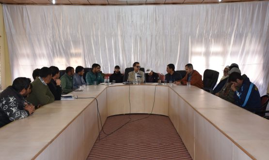 Deputy Commissioner Holds Meeting to Address Stray Dog Menace in Drass District.