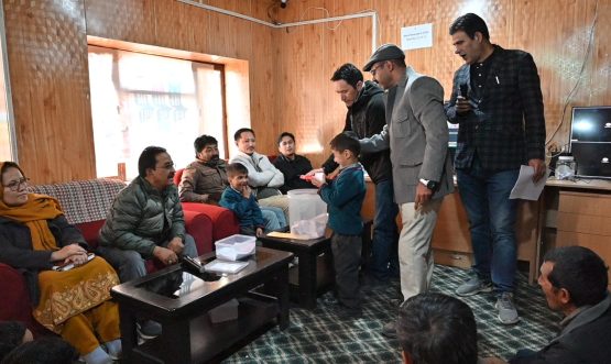 Draw of Lots for Women Reservation of Panch & Sarpanch Seats Held at Thangdumbur Sabkoo.