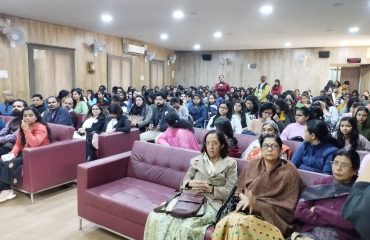 DSLSA, in collaboration with Daulat Ram College and Central DLSA inaugurated the newly established Legal Services Clinic at the premises of the College