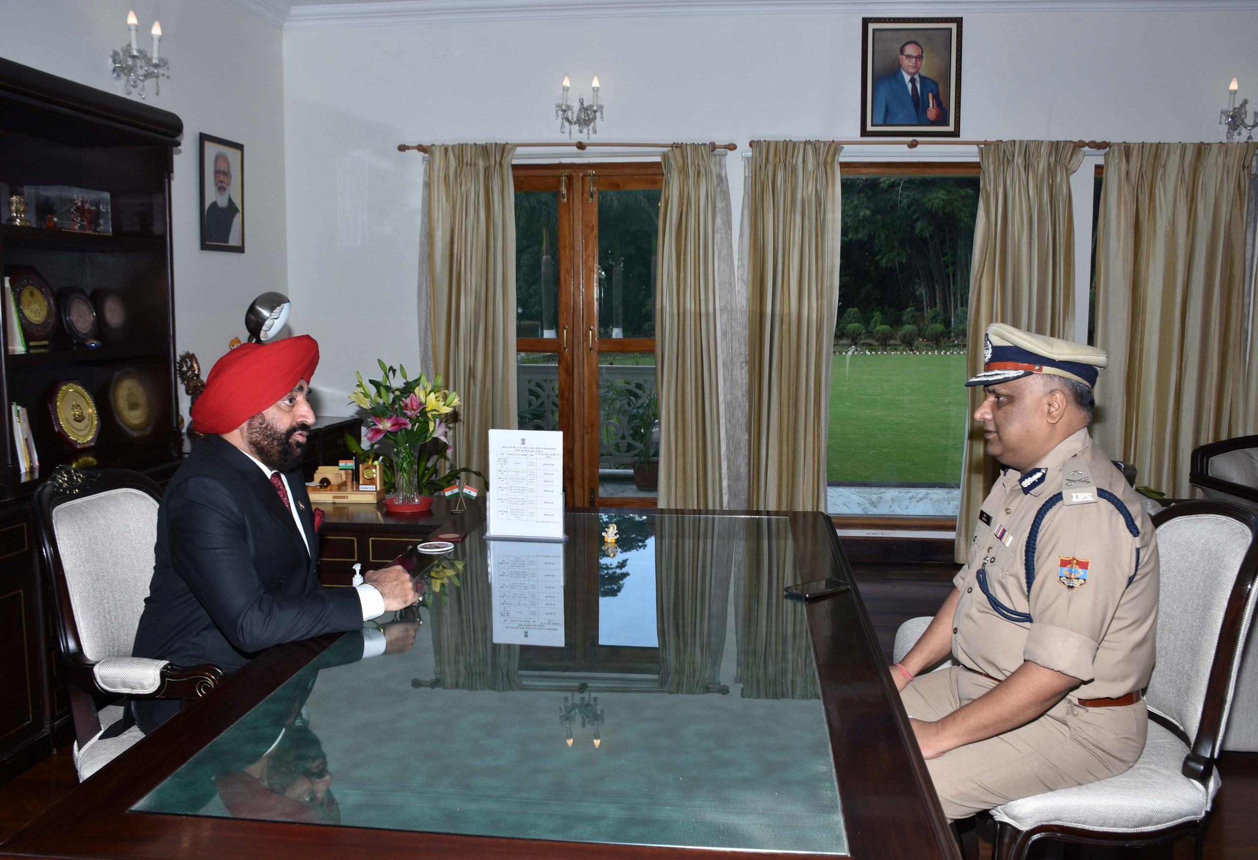 IG Shri A P Anshuman called on Governor Lieutenant General (Retired) Gurmit Singh at Rajbhawan
