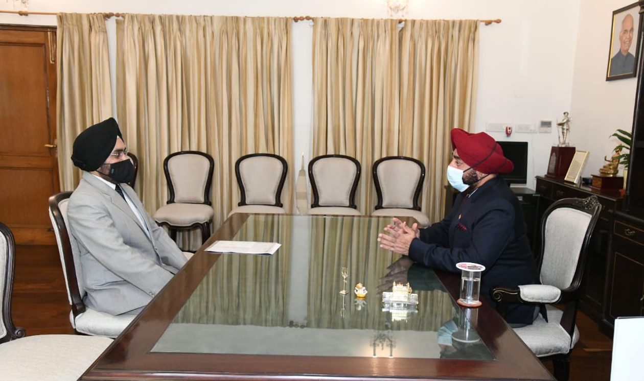 Chief Secretary Dr. S S Sandhu called on Governor Lieutenant General Gurmit Singh (Retd) at Rajbhawan on Thursday.