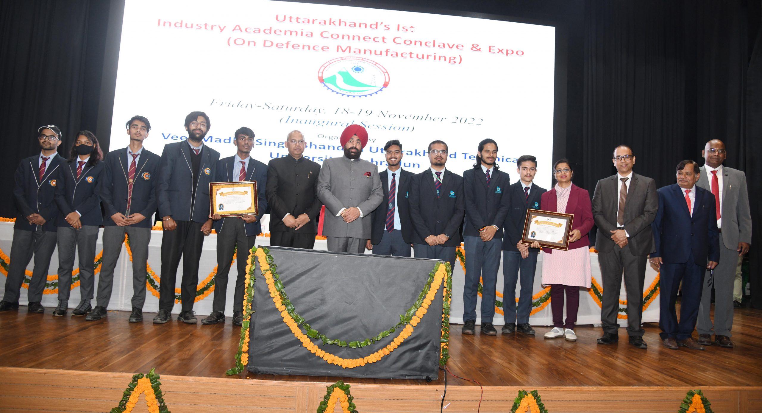 18-11-2022: The Governor inaugurated a two-day seminar at the Veer Madho Singh Bhandari.
