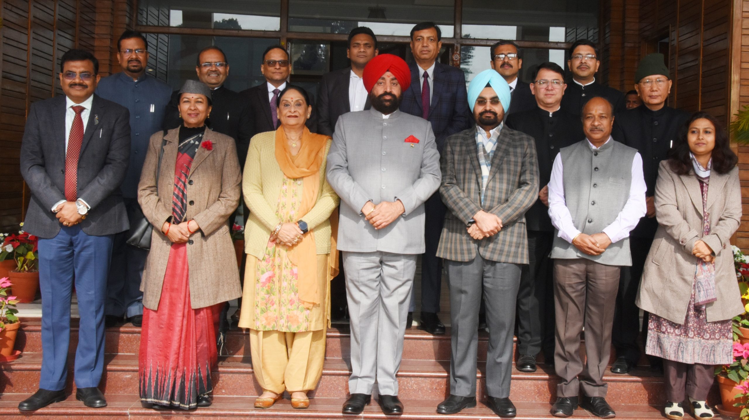 Senior IAS and IPS officers mets the governor at the Rajbhawan and greeted him for the happy new year.