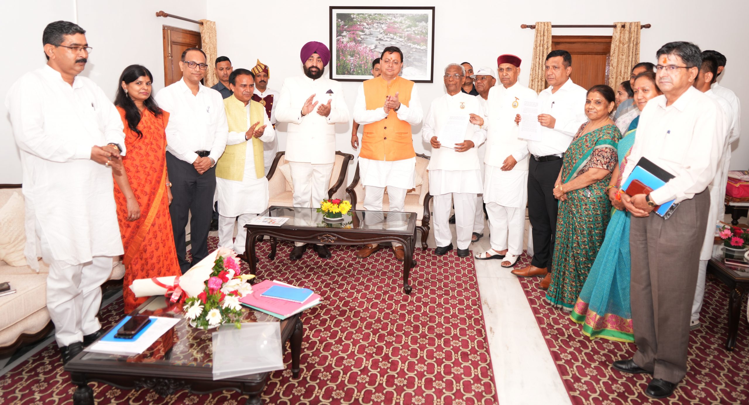 MoU signed under the Drug Free India Campaign for three years between Prajapita Brahma Kumari Ishwariya Vishwavidyalaya and Samagra Shiksha Abhiyan and Higher Education Department in the presence of of Governor .
