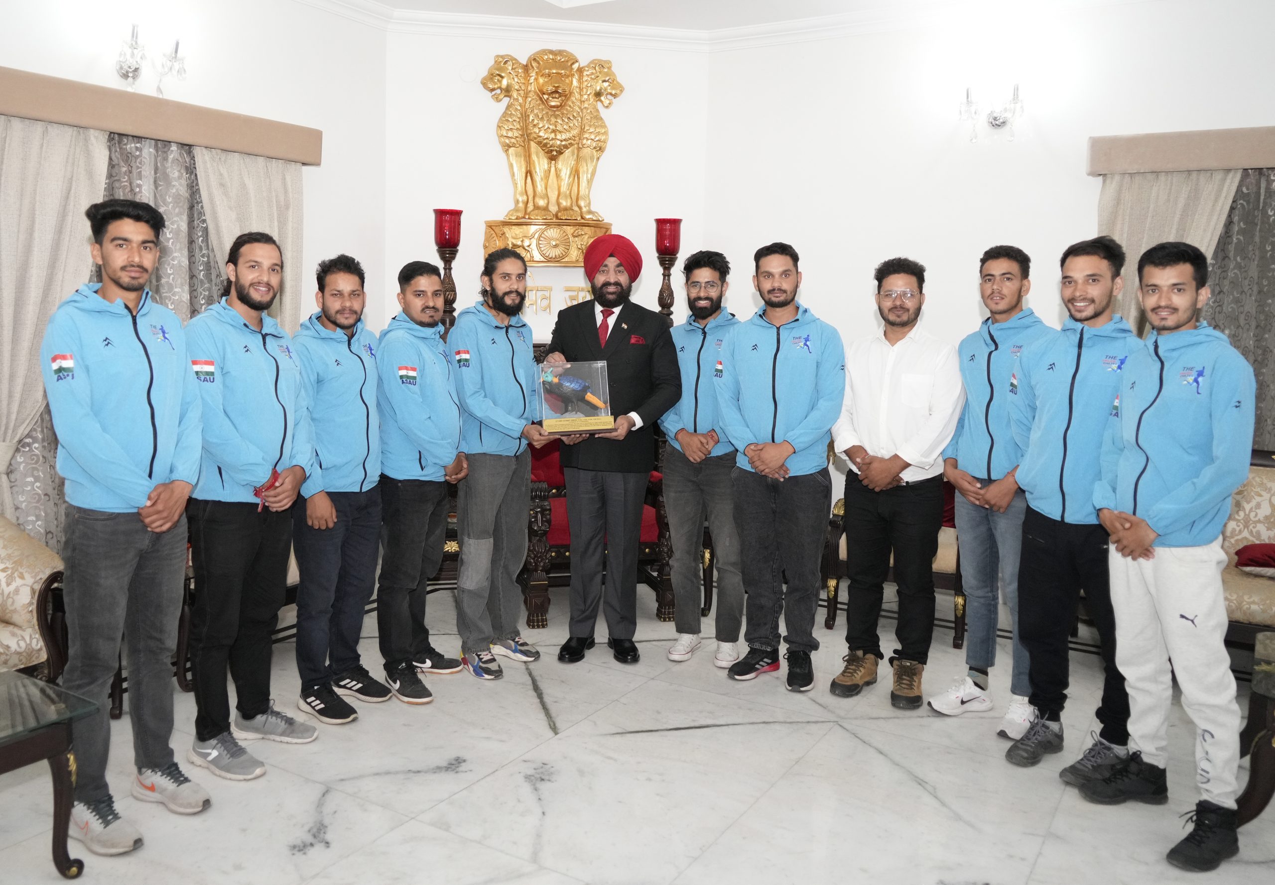 Team members of Adventure Sports Association of Uttarakhand meeting Governor Lt Gen Gurmit Singh (Retd).