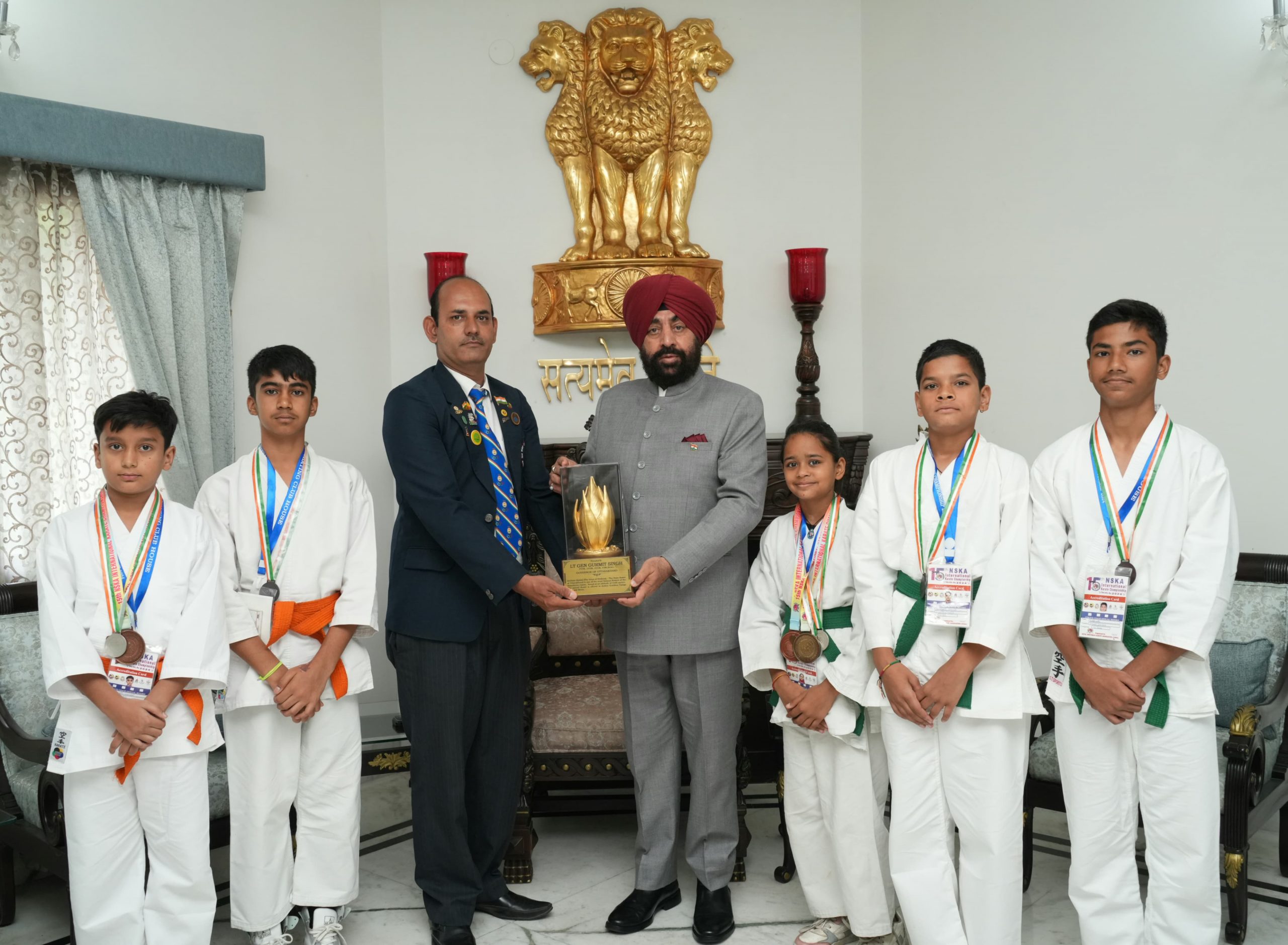 Hon'ble Governor with junior players from International Shito-Ryu Karate Organization of India.