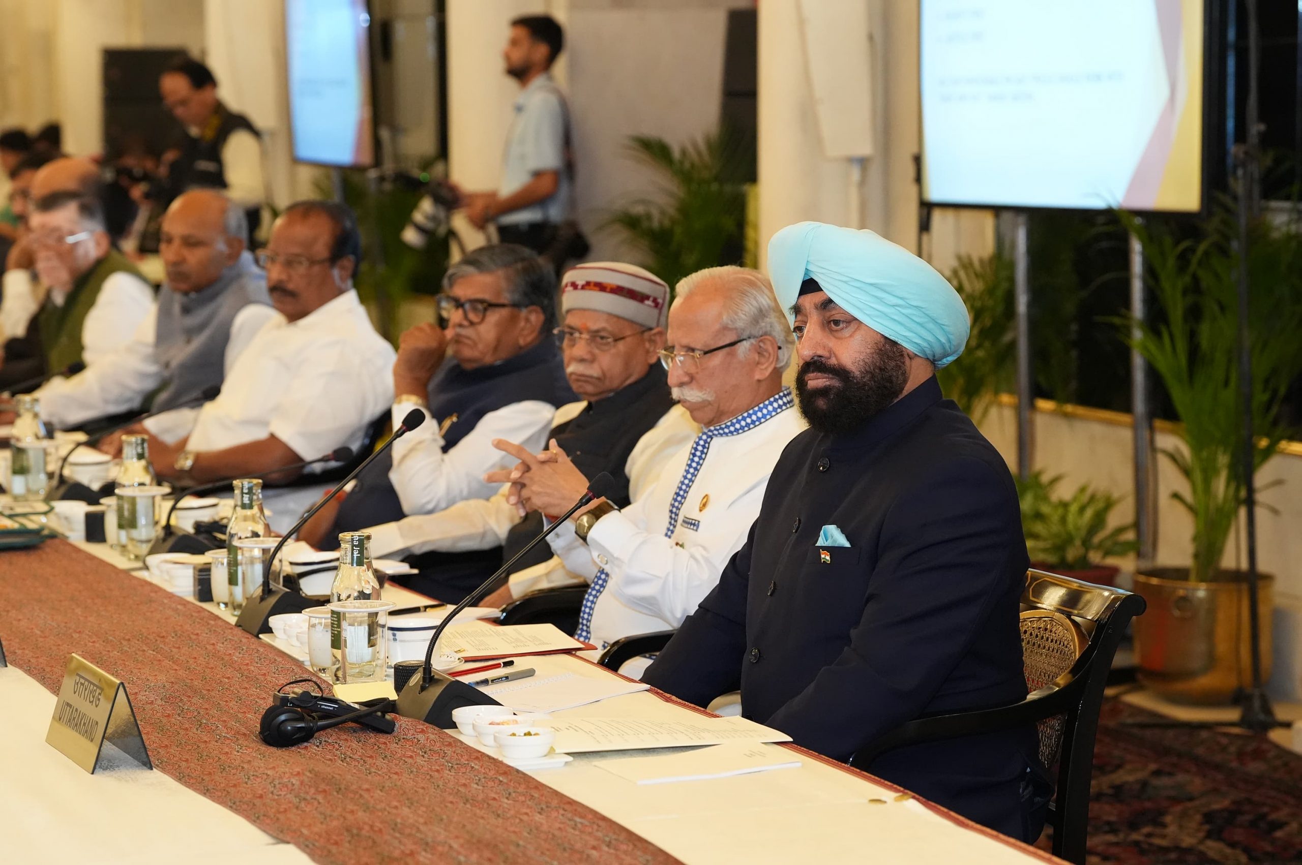 Hon'ble Governor Lt. Gen Gurmit Singh (Retd) participating in the closing session of the Governors' Conference 2024.
