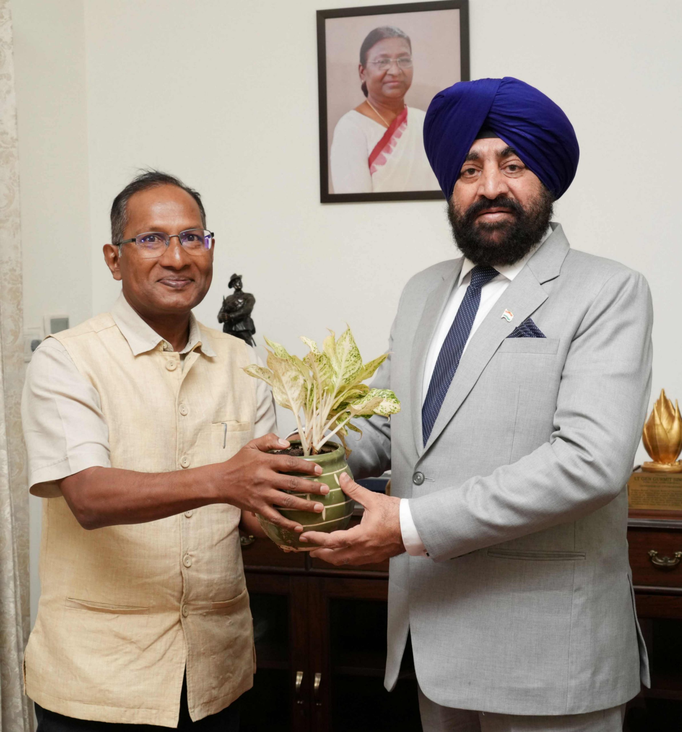 Newly appointed Chief General Manager (CGM) of BSNL, Alok Jaymal paying a courtesy call on the Hon'ble Governor.