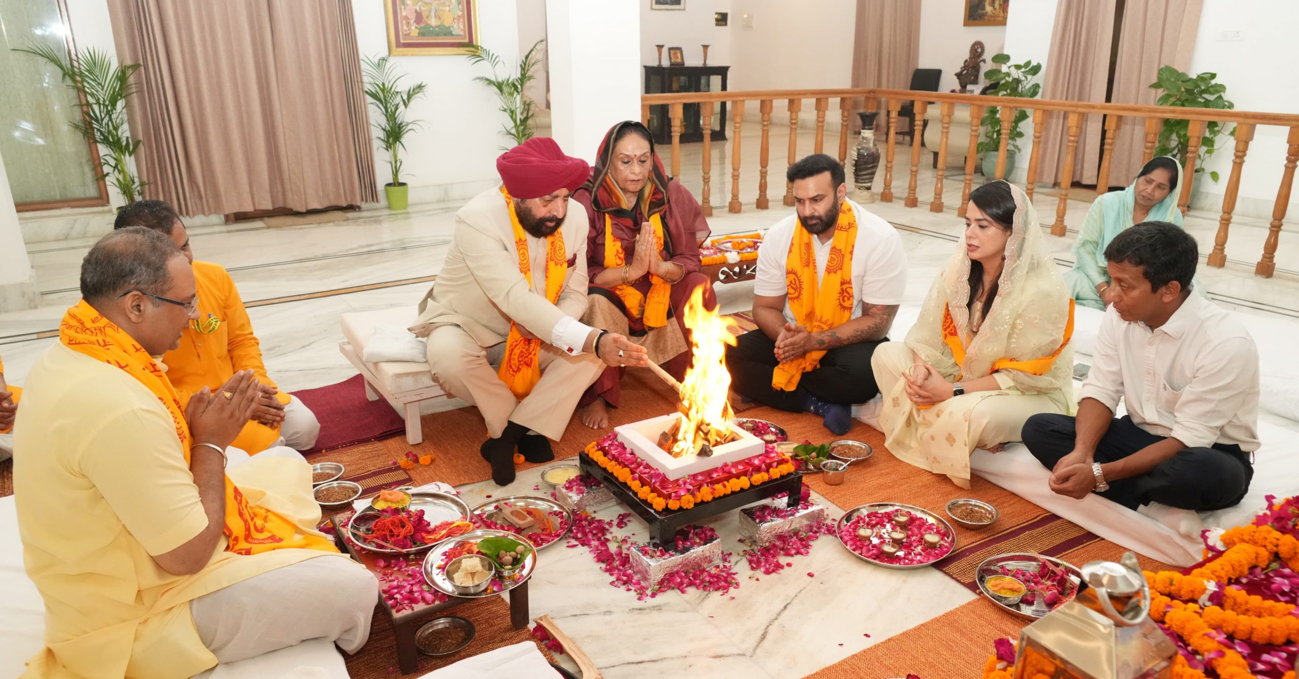 The Governor performing Havan at the Raj Bhawan.