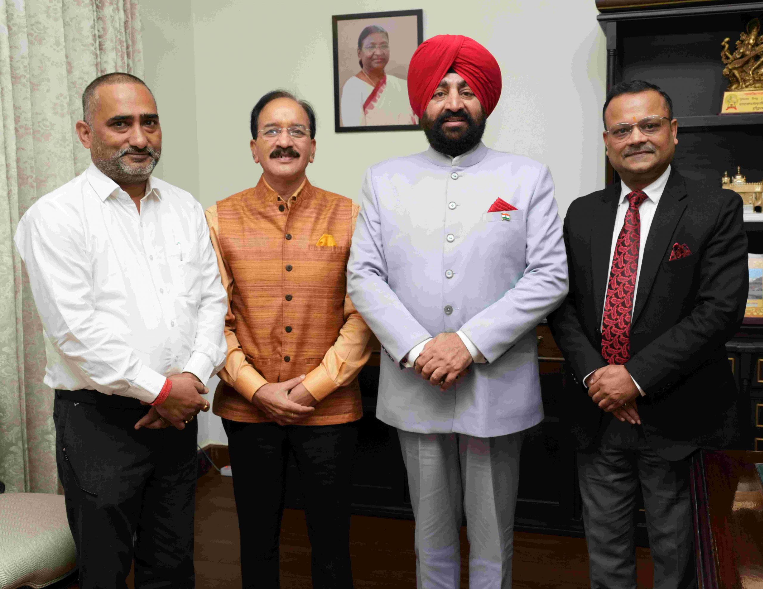 CIC (in-charge) Shri Vivek Sharma, Information Commissioner Vipin Sharma and Information Commissioner Yogesh Bhatt paying courtesy call on the Governor.