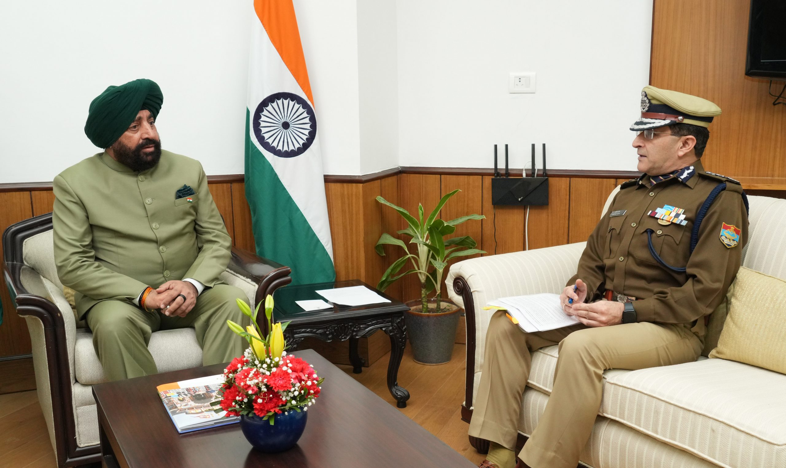 ⁠DGP Shri Deepam Seth paying a courtesy call on the Governor.