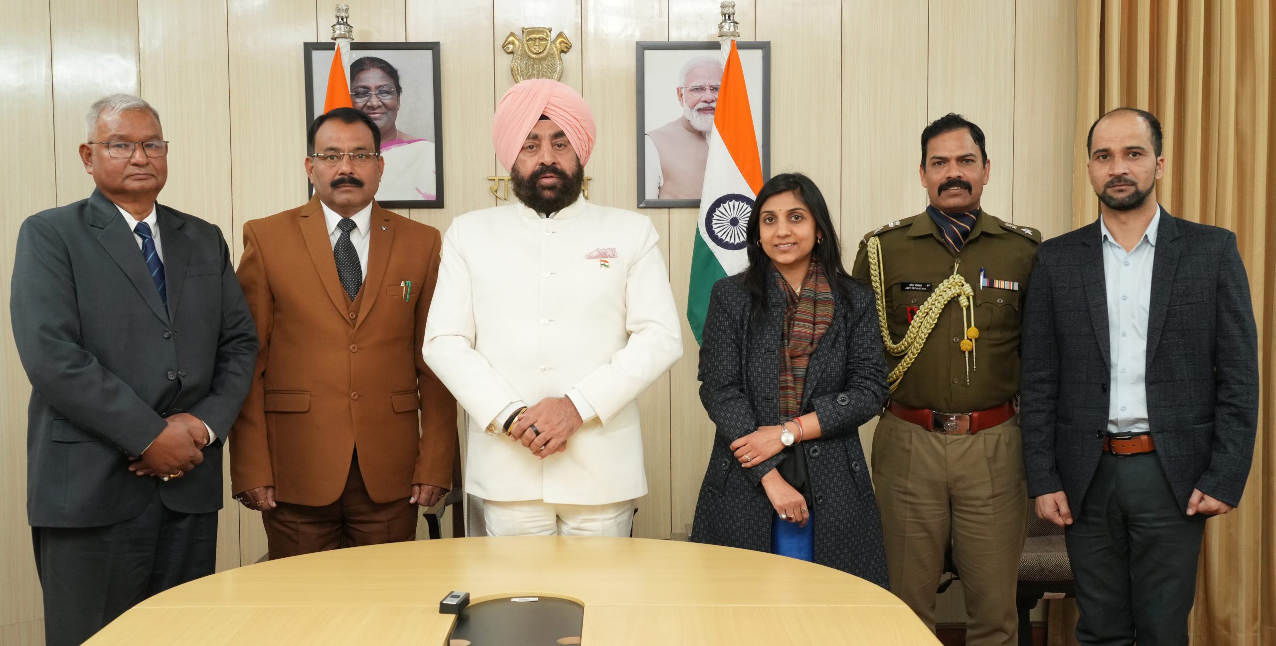 Governor with Vice Chancellor of Soban Singh Jeena University Prof. Satpal Singh Bisht and Prof. J.S. Rawat.