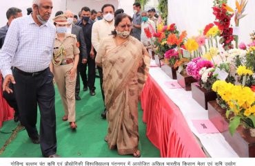 Governor inaugurates All India Farmers Fair Exhibition
