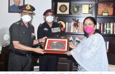 Brigadier and Commandant Military Hospital made a courtesy call on Governor.