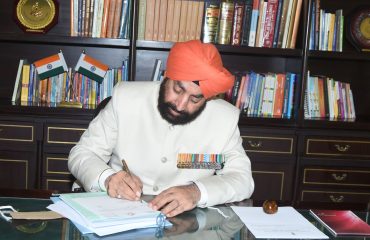 After taking oath Governor Lieutenant General (Retired) Shri Gurmit Singh started his official work at Raj Bhawan