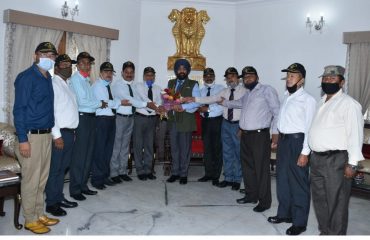 Delegation of ex servicemen called on Governor Lieutenant General (Retired) Gurmit Singh at Rajbhawan.