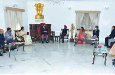 IAS officers of Uttarakhand called on Governor Lt Gen Shri Gurmit Singh (Retd) at Rajbhawan.