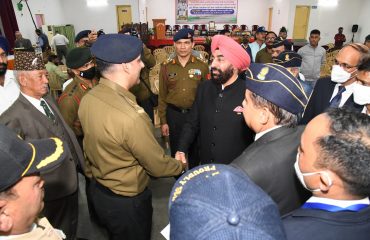03-11-2021 : Governor participated in the Ex-Servicemen Conference organized by Rashtriya Sainik Sanstha.