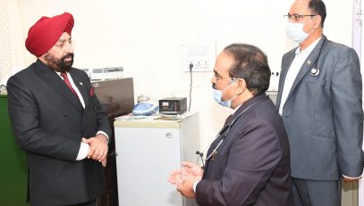 16-11-2021 : Governor inspected the dispensary at Raj Bhawan.