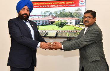 Nripendra Chauhan, Director, Center for Aromatic Plants, called on Governor at Raj Bhawan