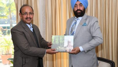 Director of Forest Research Institute, Dehradun, Shri Arun Singh Rawat called on Governor.
