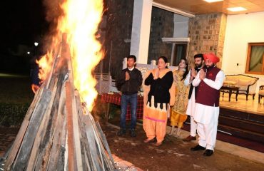 On the occasion of Lohri festival, the Governor wished for the happiness, prosperity and progress of the people of the state.