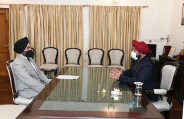 Chief Secretary Dr. S S Sandhu called on Governor Lieutenant General Gurmit Singh (Retd) at Rajbhawan on Thursday.