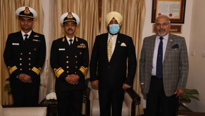 Vice-Admiral Anurag G. Thapliyal and Rear-Admiral Lochan Singh Pathania called on Governor