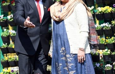 Governor & the first lady of the state Mrs. Gurmeet Kaur looking at the colorful Tulips blooming