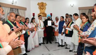 request letter for the formation of the new cabinet under the leadership of Shri Pushkar Singh Dhami was submitted to the Governor.