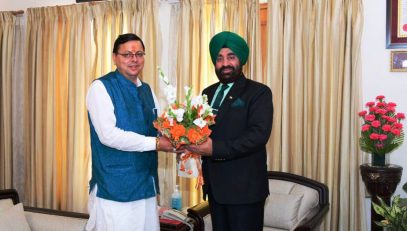 Chief Minister Shri Pushkar Singh Dhami called on Governor Lt Gen Gurmit Singh (Retd) on Wednesday at Rajbhawan.