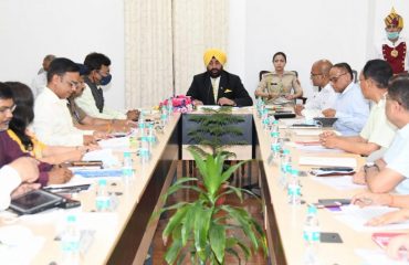 Governor Lt Gen Gurmit Singh (Retd.) chairing a meeting with senior officials of the government regarding the preparations for Chardham Yatra at Raj Bhawan.