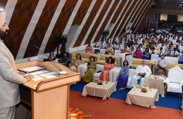 Governor Lt Gen Gurmit Singh (Retd) addressing the Investiture ceremony of St. Joseph's Academy.